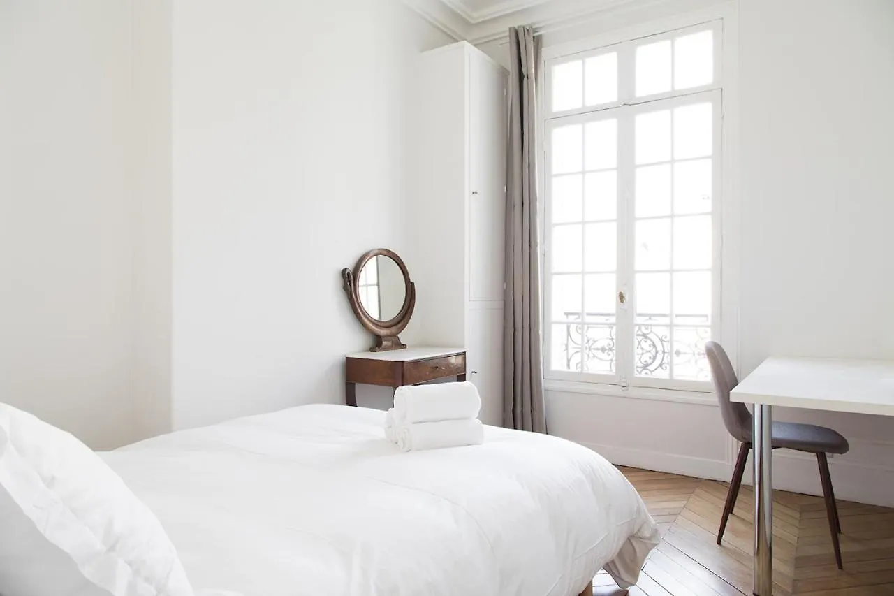 Apartment Private Apartment - Maubourg - Eiffel Tower