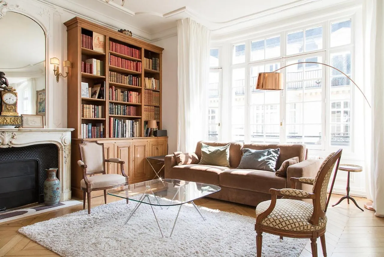 Apartment Private Apartment - Maubourg - Eiffel Tower *